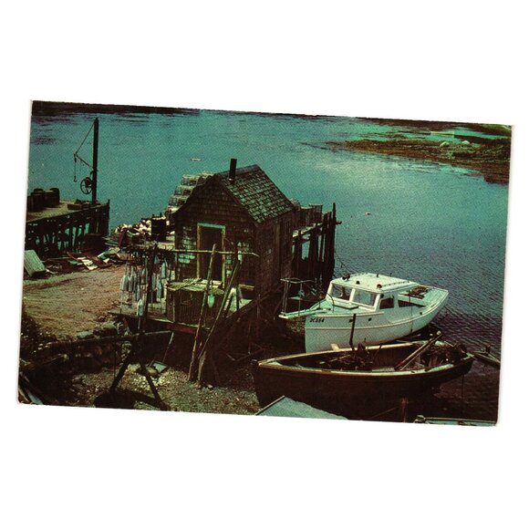 Typical Maine Fishing Shack Vintage Postcard Tichnor Fishermans Paradise USA - Picture 1 of 2